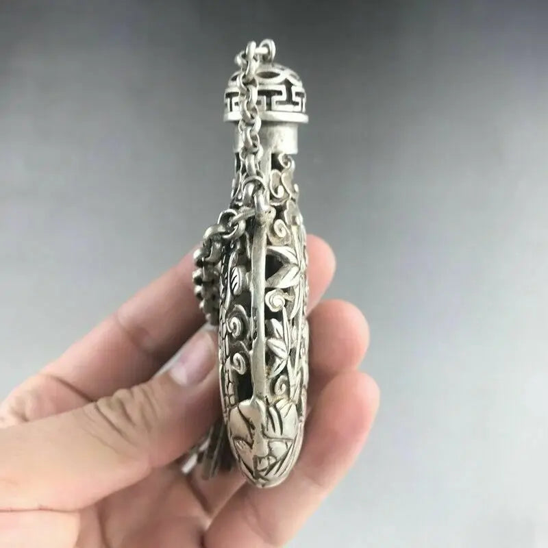 CHINESE TIBETAN SILVER COPPER SNUFF BOTTLE HAND-CARVED CHILDREN'S PATTERN s