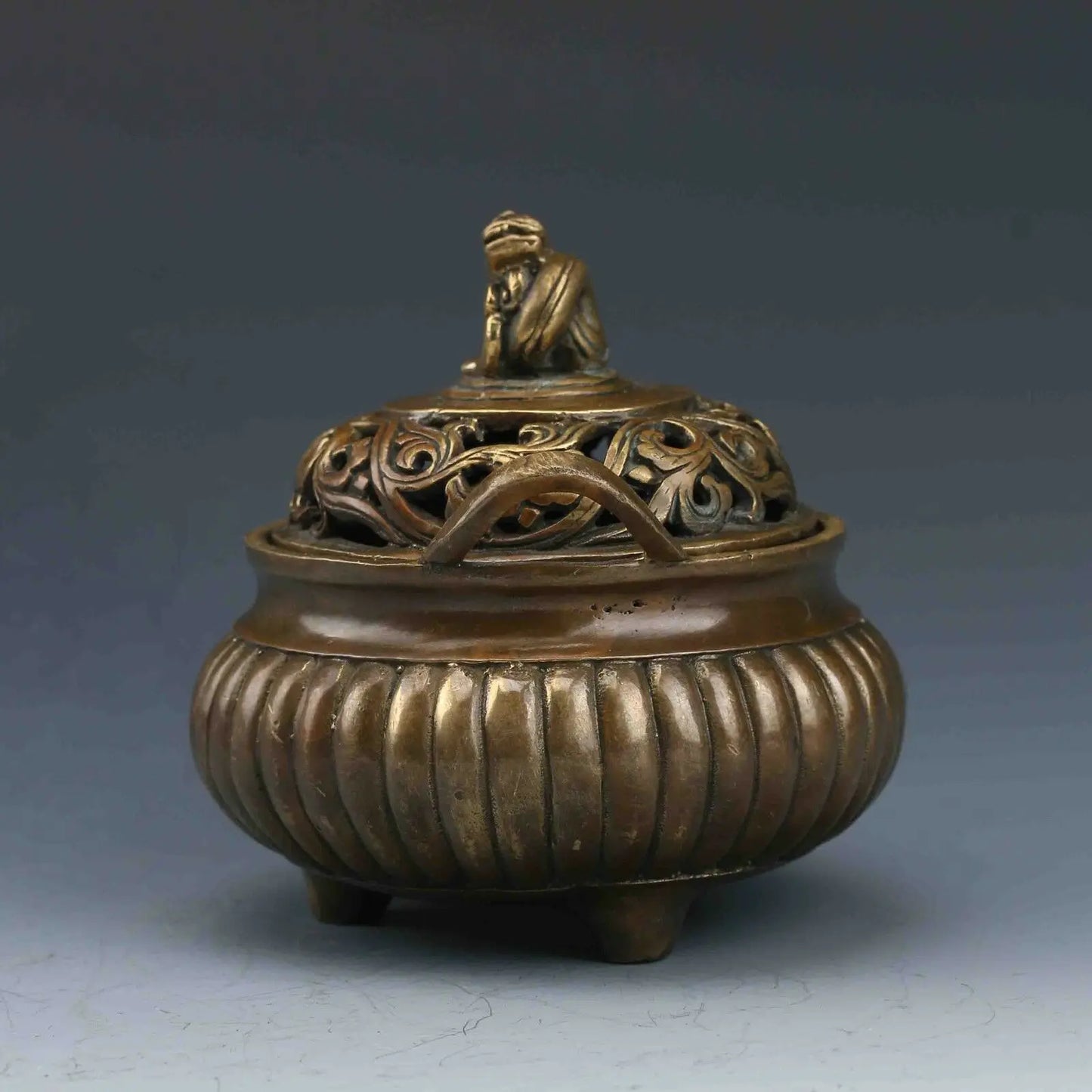 Chinese Bronze Hand-Carved Incense Burner Ming Dynasty XuanDe Mark