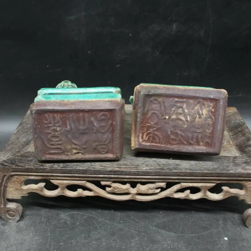 Chinese Old Marked Green Glazed A Pair Porcelain Foo Dog Palace Lions Collection