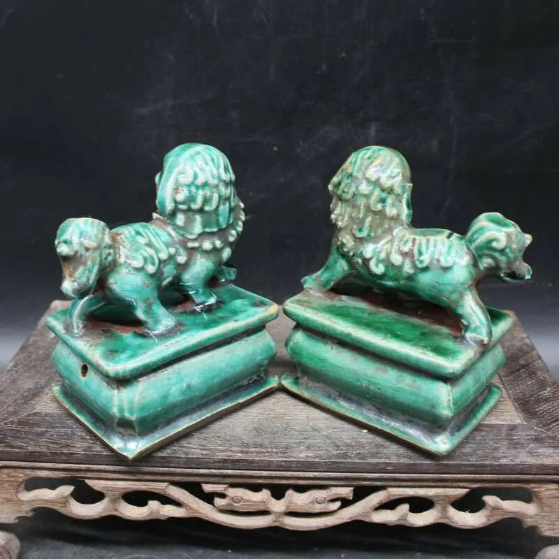 Chinese Old Marked Green Glazed A Pair Porcelain Foo Dog Palace Lions Collection