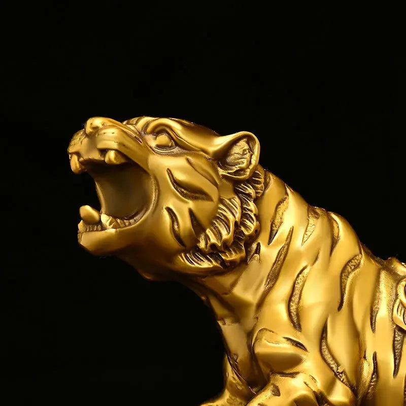 Chinese Pure Copper Zodiac Tiger Home Office Desktop Fortune Gold Tiger Crafts Auspicious Sculptures