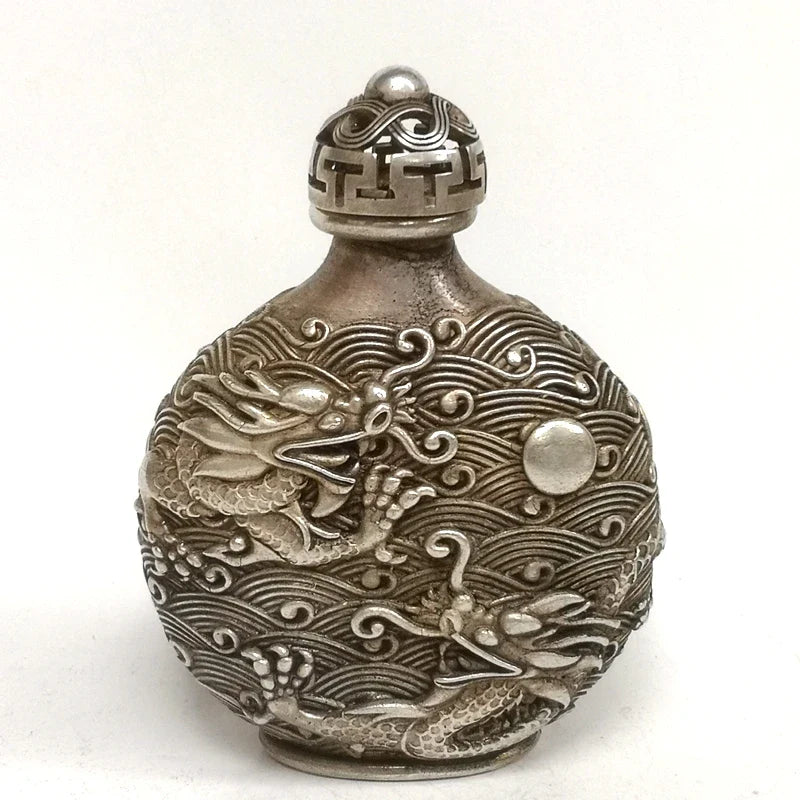 Collection China Ancient Tibet Silver Carving Dragon Snuff Bottle Decoration