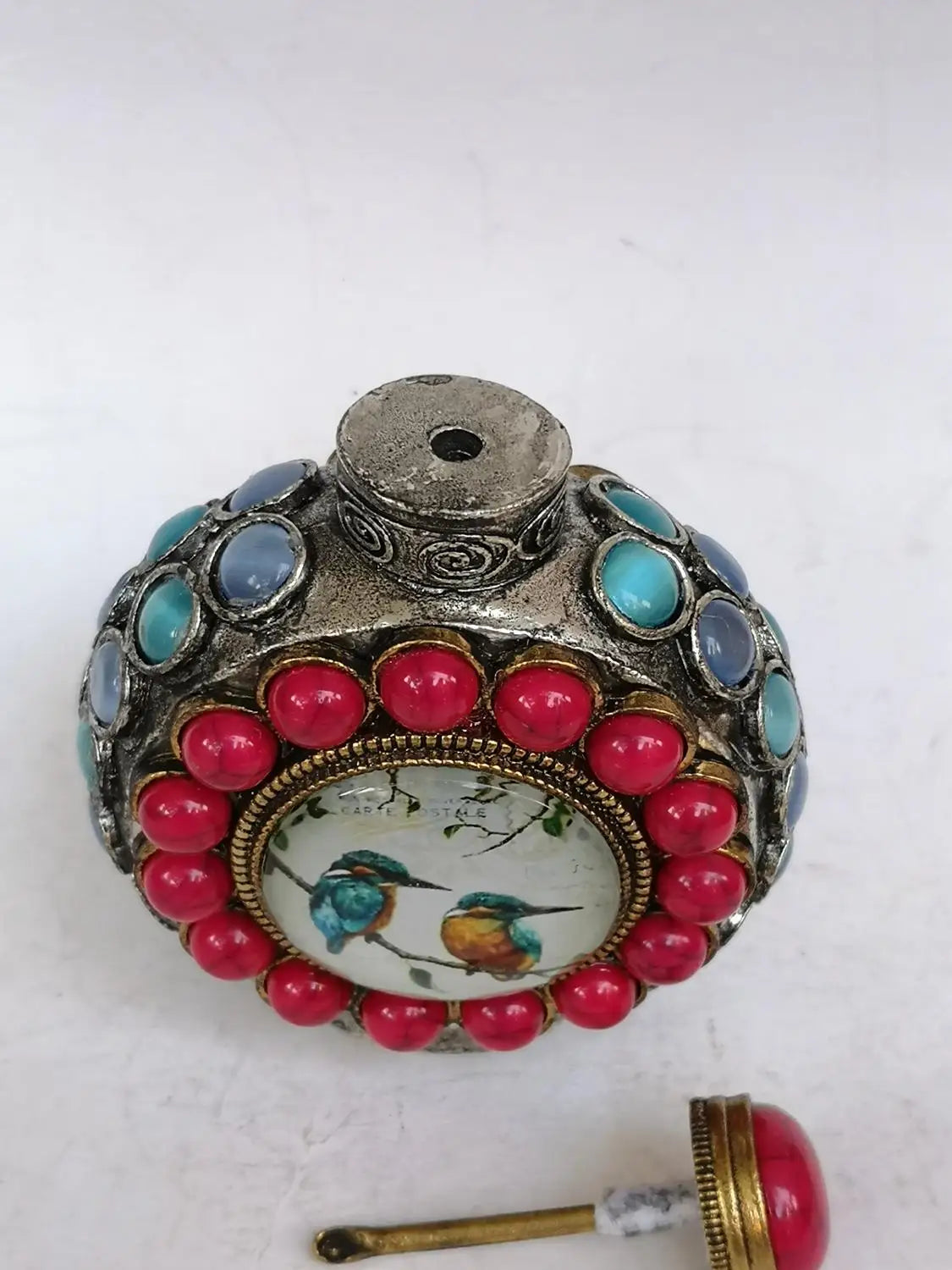 Exquisite antique double-sided color drawing snuff bottle handicraft