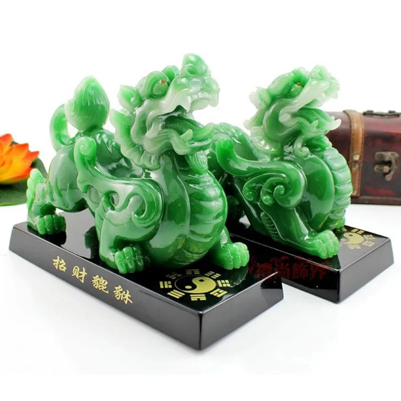 Imitation Jade Decorative Pixiu Ornament  Feng Shui Statue Statue Resin Modern Art Sculpture Home Living Room Office